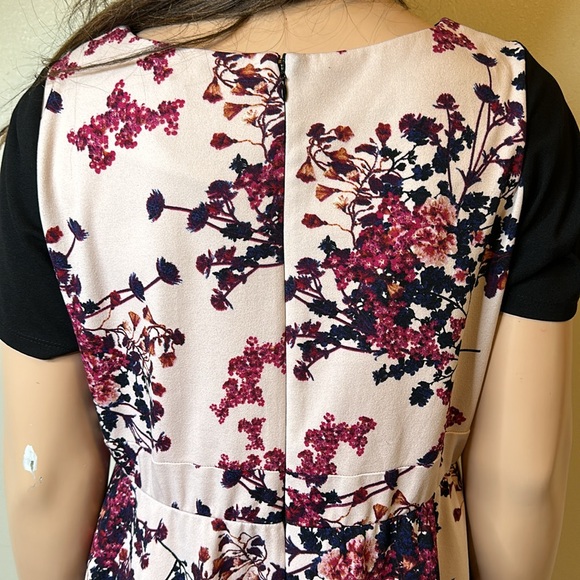 Lane Bryant Sz 18/20 Floral Bkack Dress - Picture 4 of 7